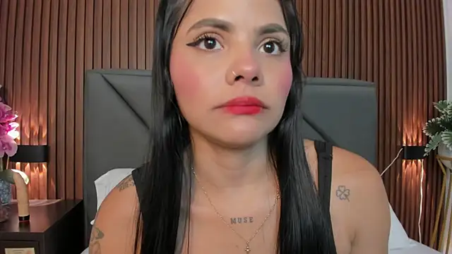 molly lovee  online show from 11, 4, 2026