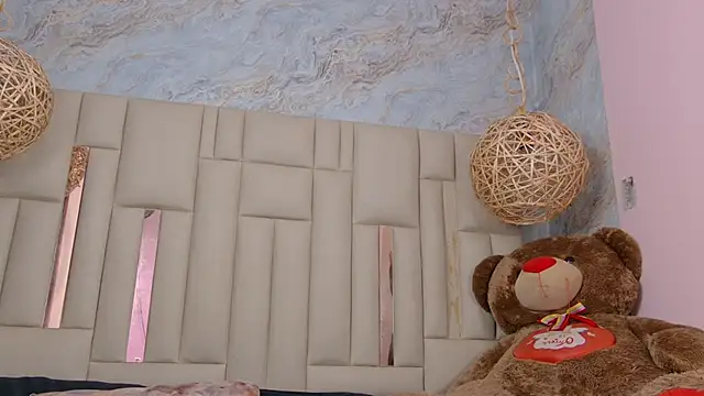 Dixiebelle online show from 21, 4, 2026