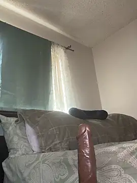 foreigntitts  online show from 6, 2, 2026