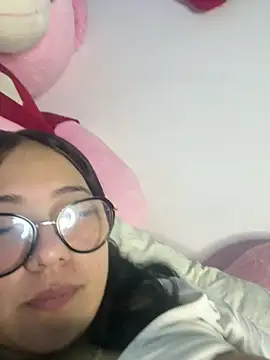 Snapshot of sacha_torres02 chatting on 7, 6, 2026 sacha torres02 online show from 7, 6, 2026