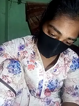 Cute Couple59 online show from 18, 3, 2026