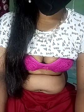 Cute Couple59 online show from 13, 4, 2026