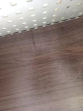 ValeriaLove43211 online show from 23, 4, 2026