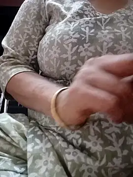 Snapshot of Jeya_thakur chatting on 5, 5, 2026 Jeya thakur online show from 5, 5, 2026