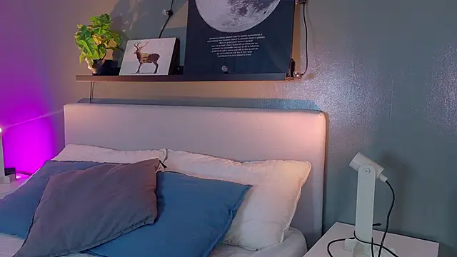 KeendraFox  online show from 30, 10, 2025