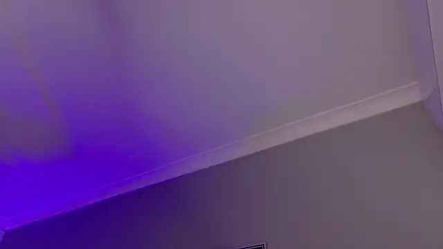 KeendraFox  online show from 3, 4, 2026