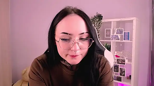 MollyKissy online show from 17, 10, 2025