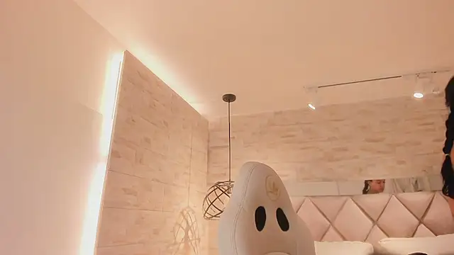 grace daviss online show from 19, 3, 2026