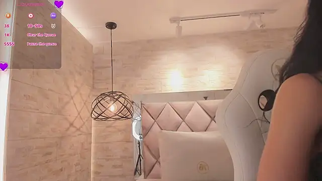 grace daviss online show from 25, 4, 2026