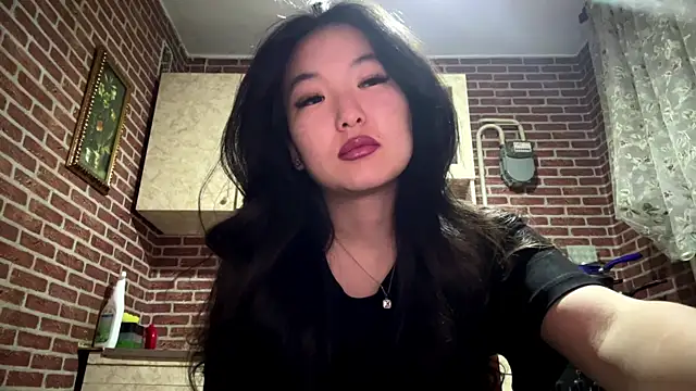 EmmaLeexth online show from 11, 1, 2026