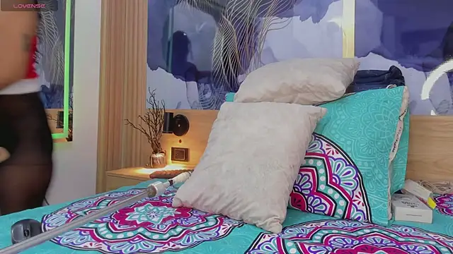 Anabacker01 online show from 3, 12, 2025