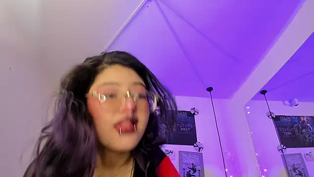 SabrinaV  online show from 4, 6, 2026