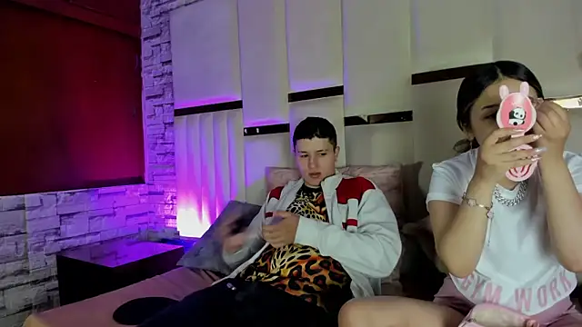 ANLLELOAndANGELA online show from 26, 4, 2026