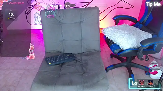 deivid bigcock1 online show from 28, 4, 2026