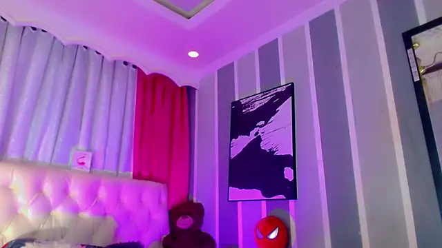 Julia Bulette1 online show from 23, 4, 2026