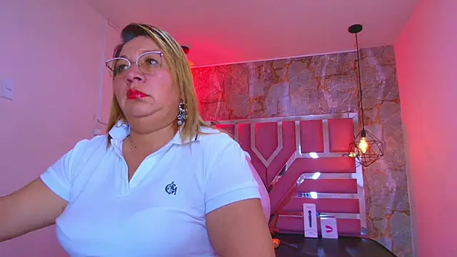 MaylinRosse  online show from 18, 11, 2025