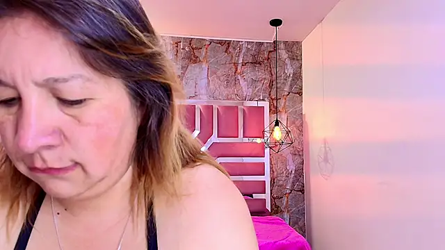 MaylinRosse  online show from 22, 4, 2026