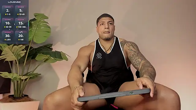 chrizmacgregor online show from 24, 10, 2025