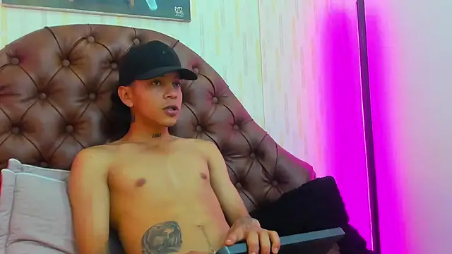 noah blake0 online show from 20, 9, 2025