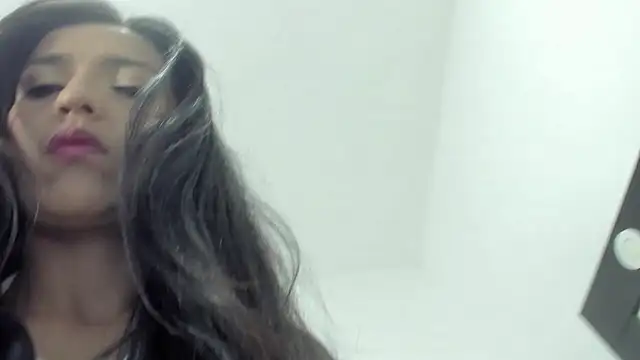 misshidalgo online show from 9, 10, 2025