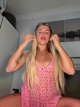 BabyBluexox online show from 3, 6, 2026
