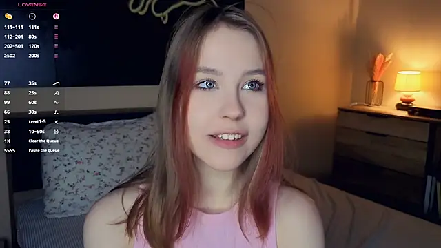 MaliaBourraine online show from 1, 12, 2025