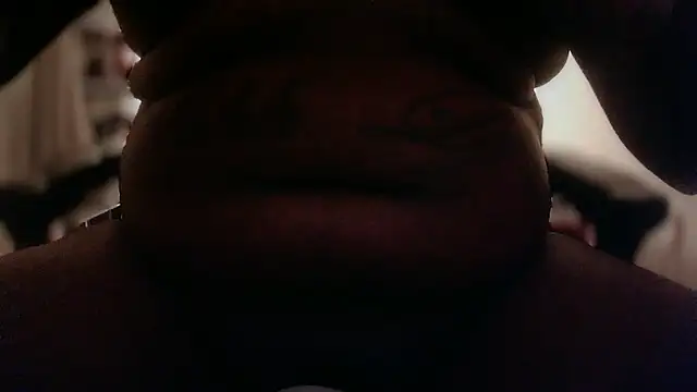 Snapshot of benhavington chatting on 4, 12, 2025 benhavington online show from 4, 12, 2025