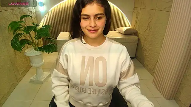 Snapshot of dany_r_ chatting on 3, 10, 2025 dany r online show from 3, 10, 2025