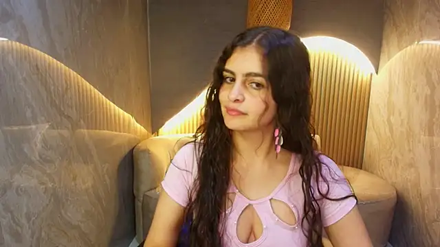 Snapshot of dany_r_ chatting on 23, 10, 2025 dany r online show from 23, 10, 2025