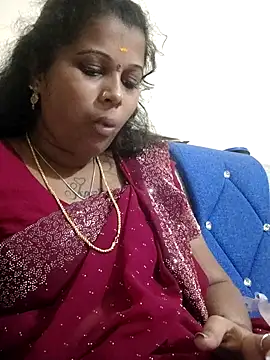 Snapshot of sweetqueen143 chatting on 11, 1, 2026 sweetqueen143 online show from 11, 1, 2026