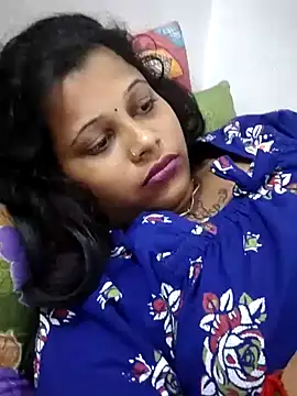 Snapshot of sweetqueen143 chatting on 9, 2, 2026 sweetqueen143 online show from 9, 2, 2026