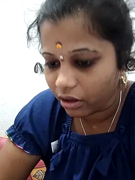 Snapshot of sweetqueen143 chatting on 14, 2, 2026 sweetqueen143 online show from 14, 2, 2026