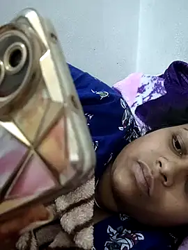 Snapshot of sweetqueen143 chatting on 20, 2, 2026 sweetqueen143 online show from 20, 2, 2026