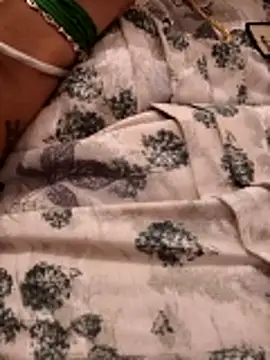 Snapshot of sweetqueen143 chatting on 21, 2, 2026 sweetqueen143 online show from 21, 2, 2026