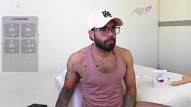 Snapshot of htrebor87 chatting on 27, 2, 2026 htrebor87 online show from 27, 2, 2026