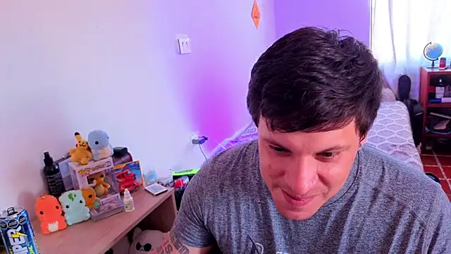 Snapshot of ryden_01 chatting on 24, 9, 2025 ryden 01 online show from 24, 9, 2025