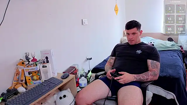 Snapshot of ryden_01 chatting on 23, 11, 2025 ryden 01 online show from 23, 11, 2025