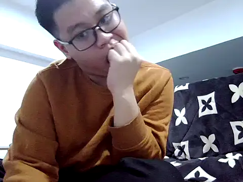 loveninja online show from 17, 12, 2025