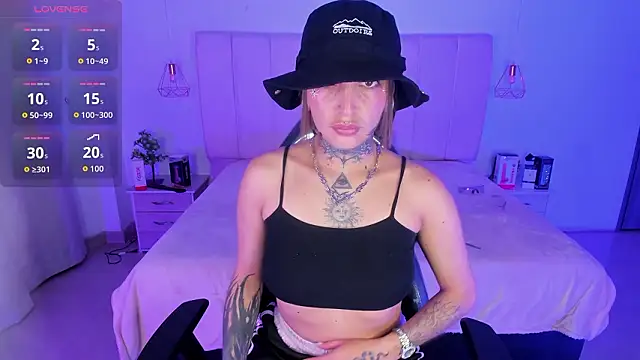 Gyal 8  online show from 13, 3, 2026