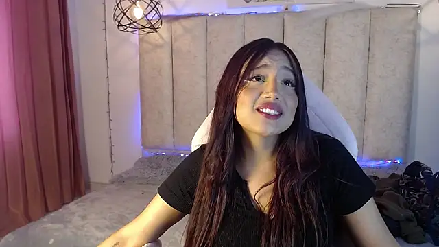 Snapshot of ladymooncs chatting on 12, 6, 2026 ladymooncs online show from 12, 6, 2026