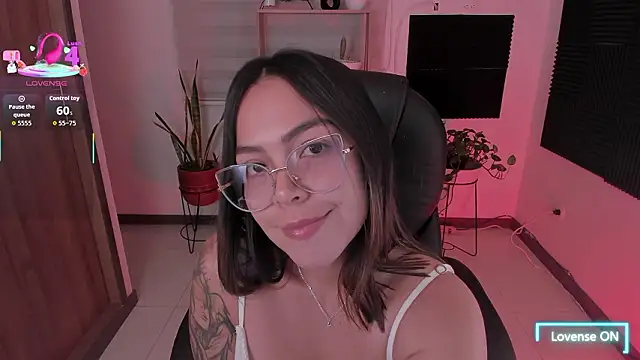 TaniaVelvet online show from 6, 2, 2026