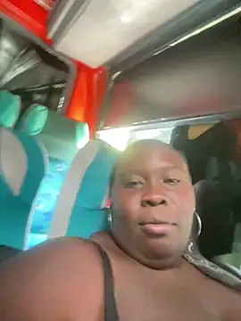 CarolinaGomez  online show from 23, 4, 2026