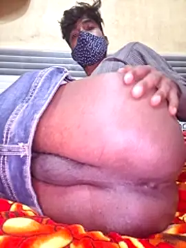 Snapshot of kkshan0923 chatting on 27, 11, 2025 kkshan0923 online show from 27, 11, 2025