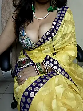 Hey Jully online show from 29, 10, 2025