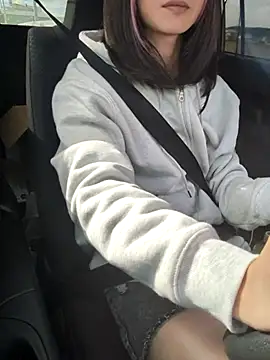 takusaki223 online show from 20, 10, 2025