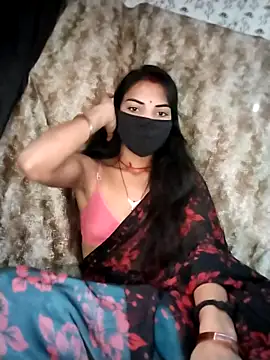 Snapshot of PRACHI-743 chatting on 4, 11, 2025 PRACHI-743 online show from 4, 11, 2025