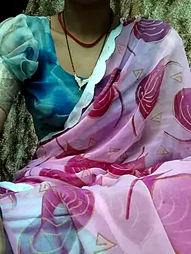 Snapshot of PRACHI-743 chatting on 11, 11, 2025 PRACHI-743 online show from 11, 11, 2025