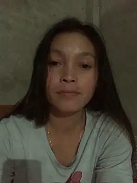 Halyy xx online show from 1, 10, 2025