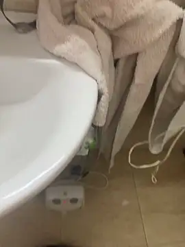 tusmuertos420 online show from 20, 9, 2025