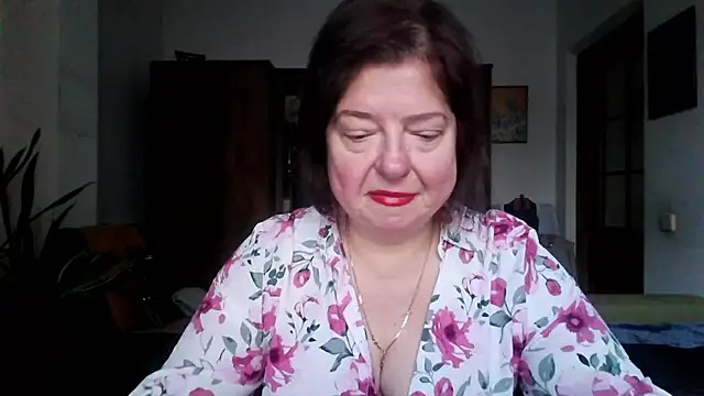 Violet Pulse online show from 12, 1, 2026